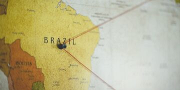 Primeira deflação do ano no Brasil deve ser a única