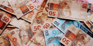 Por que o governo não pode simplesmente imprimir mais dinheiro?