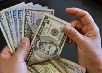 E o dólar, hein? Como entender o dólar em momentos adversos