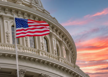 Inflação nos EUA volta a subir e complica cenário dos juros