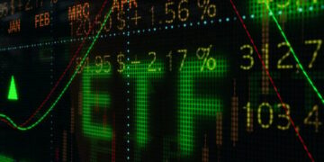 ETFs complementam ou substituem outros ativos?