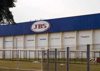 JBS [JBSS32]: Goldman Sachs e XP projetam 2T25 abaixo do esperado