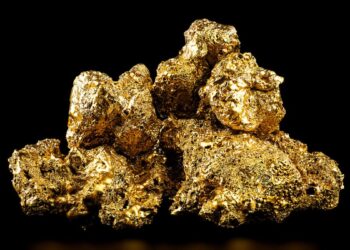 Ouro dispara acima de US$ 3.600 e renova recordes com apoio de bancos centrais e Fed no radar