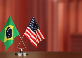 Super Quarta: Copom deve manter Selic em 15% e Fed deve retomar cortes de juros nos EUA