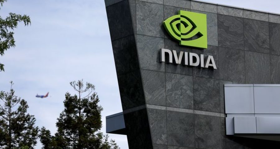 A Nvidia, com sede em Santa Clara, Califórnia, tem cerca de 30.000 funcionários, que se autodenominam 'Nvidians'. [Foto: Justin Sullivan/Getty Images]